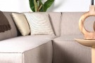 KAY 2,5 SEAT + OTTOMAN L ALPINE NATURAL Høyre eller venstre. thumbnail