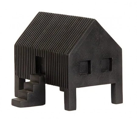 HOUSE SCULPTURE 2